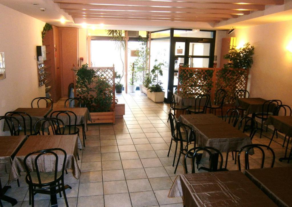 Logis Hotel Saint Jacques Valence  Exterior foto