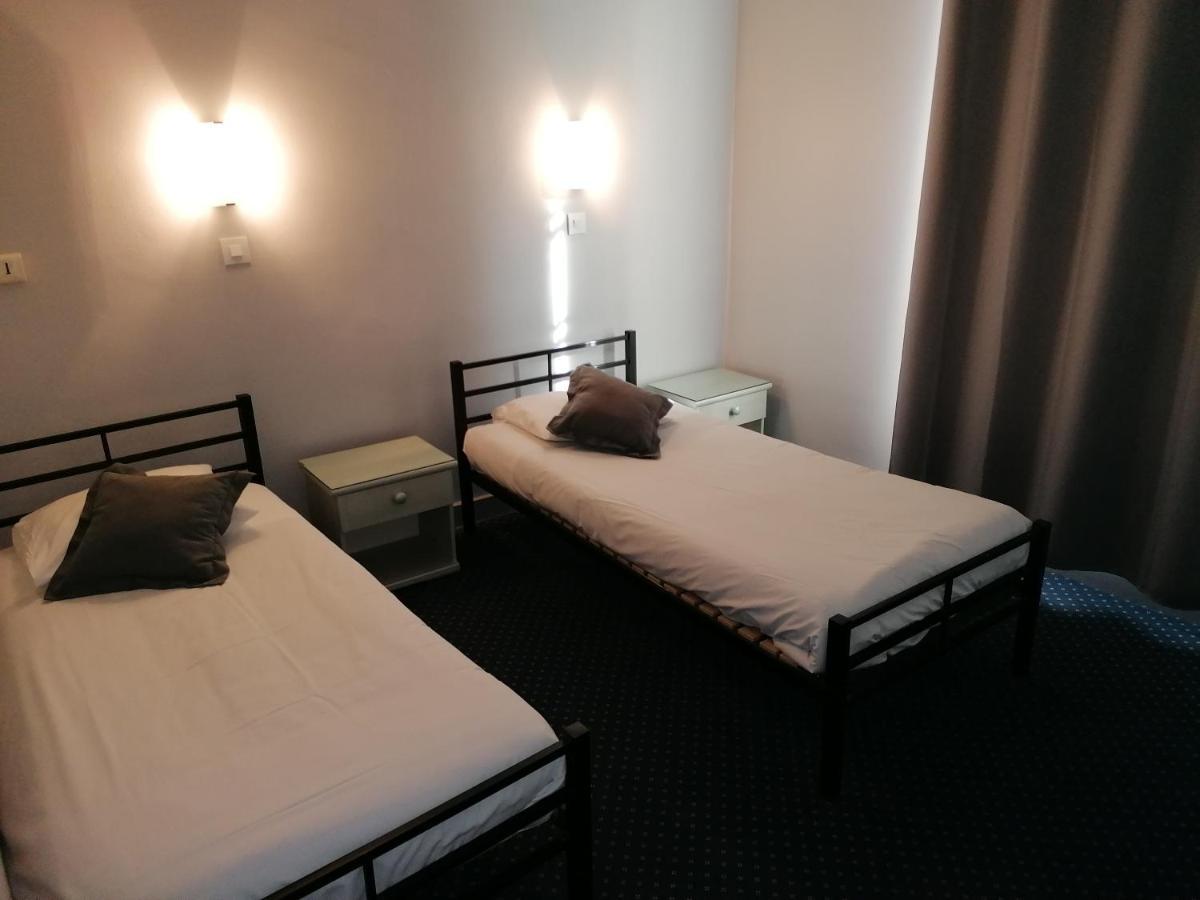 Logis Hotel Saint Jacques Valence  Exterior foto